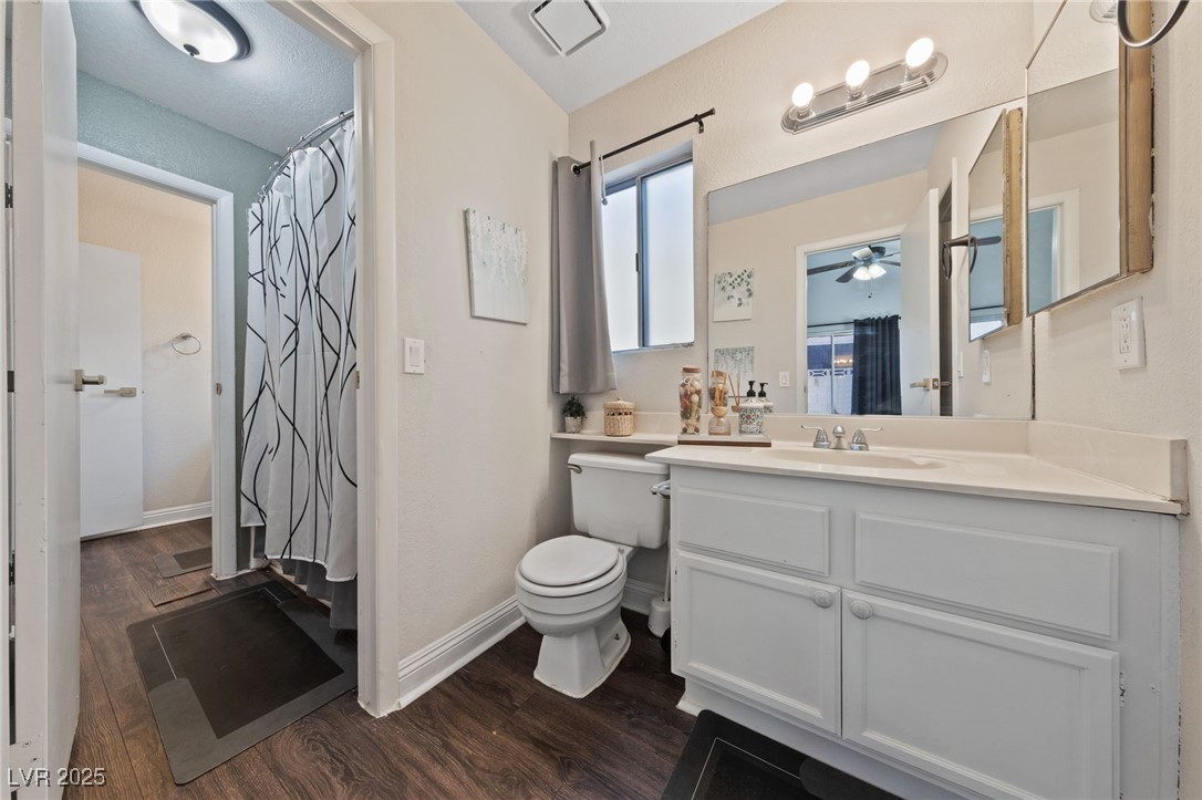 504 Crony Avenue Property Photo 9