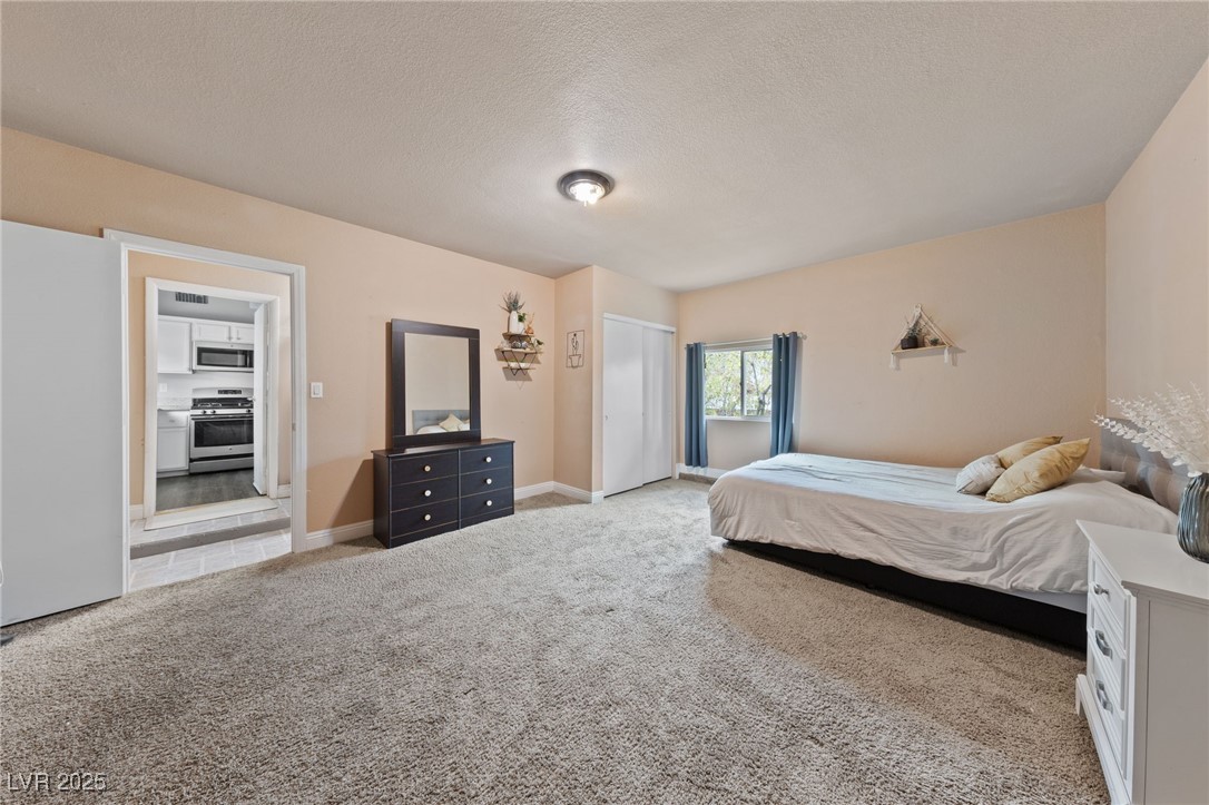 504 Crony Avenue Property Photo 15