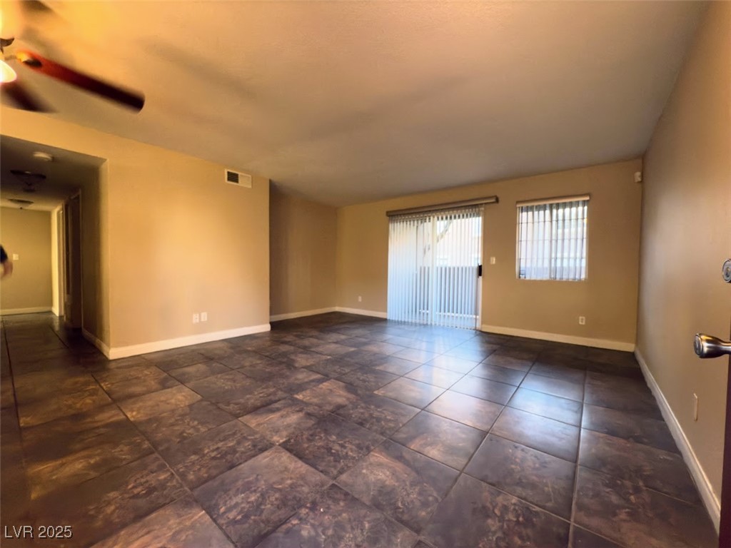 2750 South Durango Drive 1038 Property Photo 5