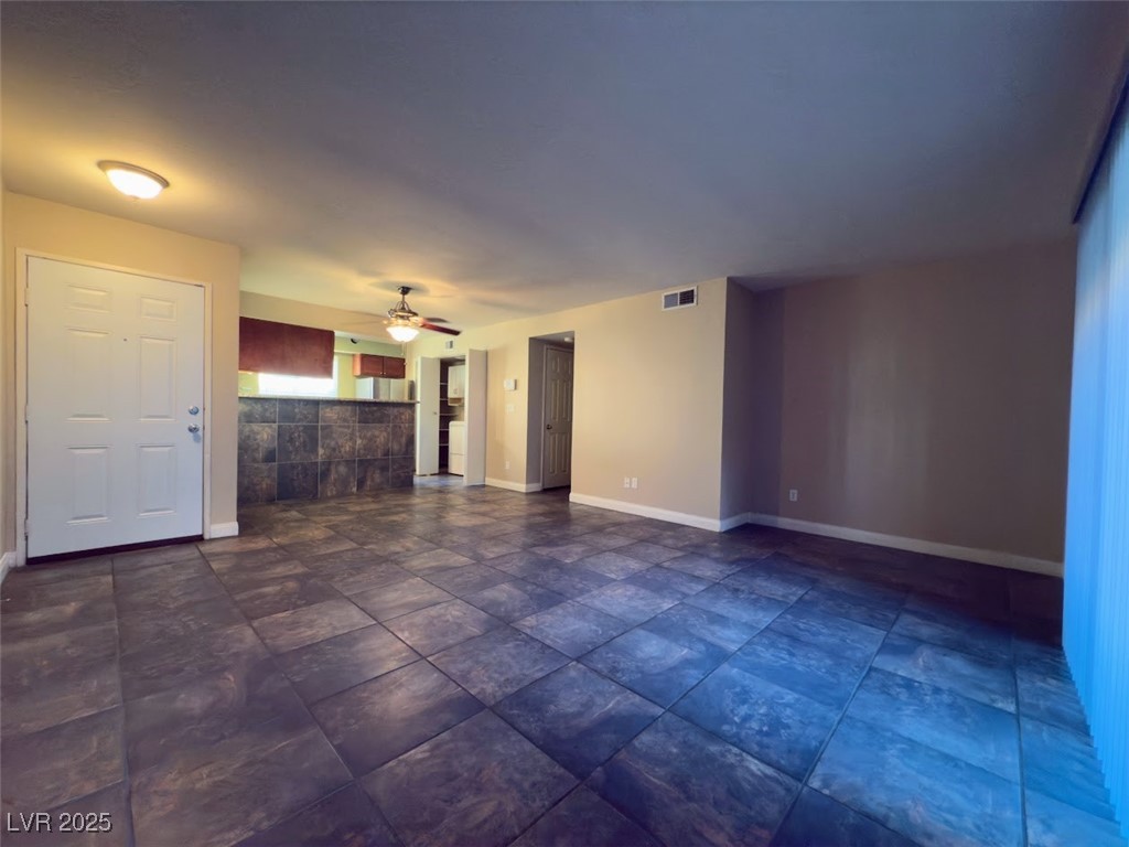 2750 South Durango Drive 1038 Property Photo 6