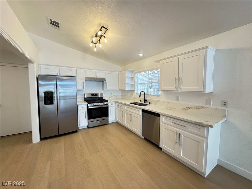 5534 Super Bowl Drive Property Photo 17