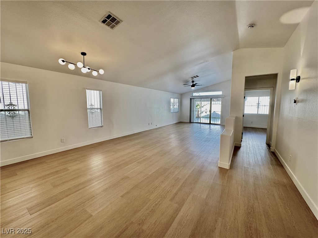 5534 Super Bowl Drive Property Photo 19