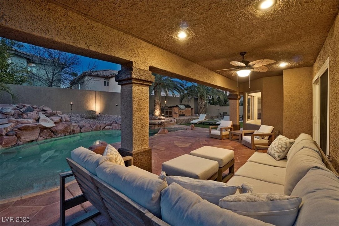 8940 Sailplane Avenue Property Photo 25