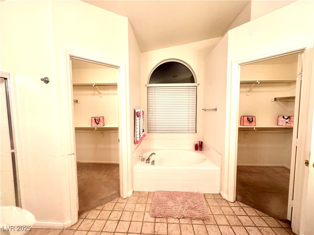 585 Duran Street Property Photo 11