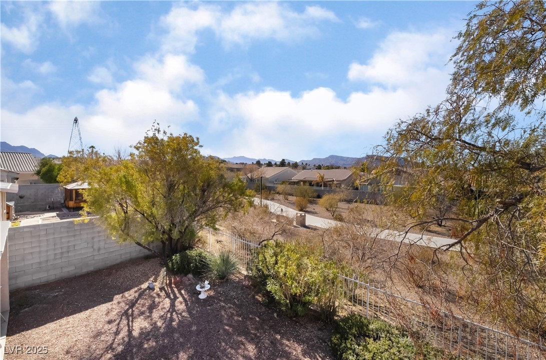 585 Duran Street Property Photo 17