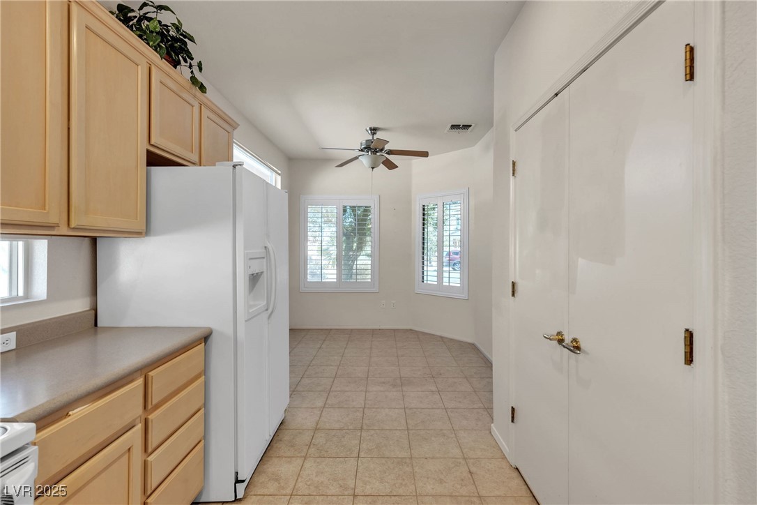 2101 Desert Woods Drive Property Photo 6