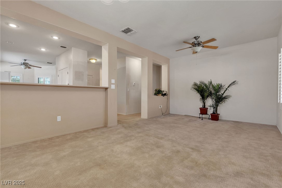 2101 Desert Woods Drive Property Photo 10