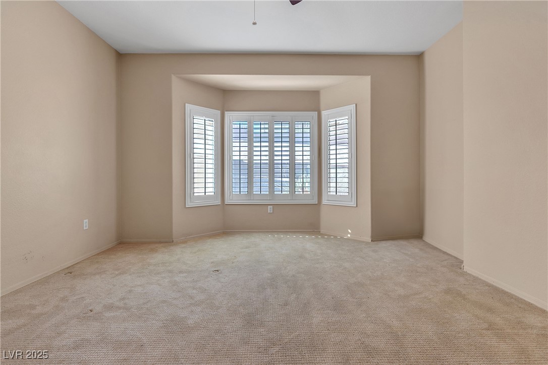 2101 Desert Woods Drive Property Photo 12