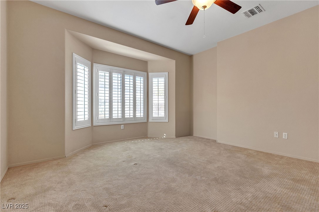 2101 Desert Woods Drive Property Photo 13