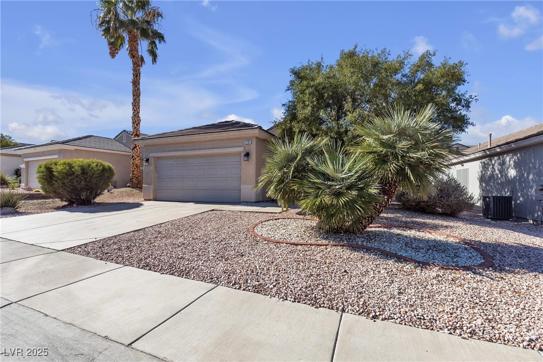 2101 Desert Woods Drive Property Photo 29