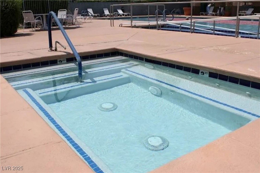 2101 Desert Woods Drive Property Photo 42