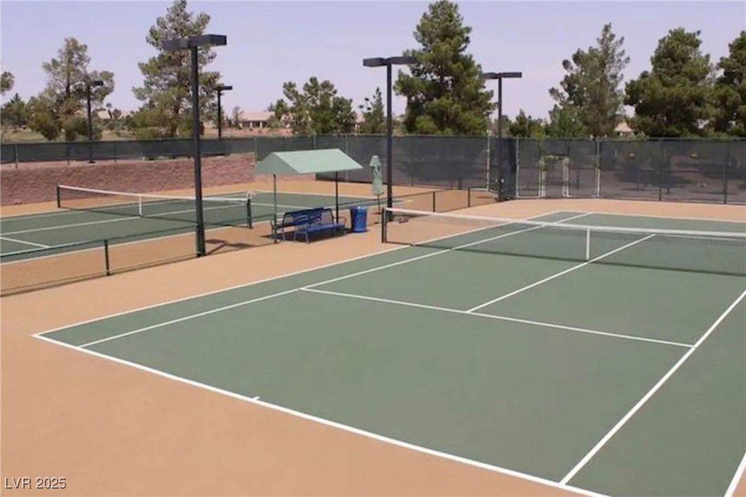 2101 Desert Woods Drive Property Photo 44