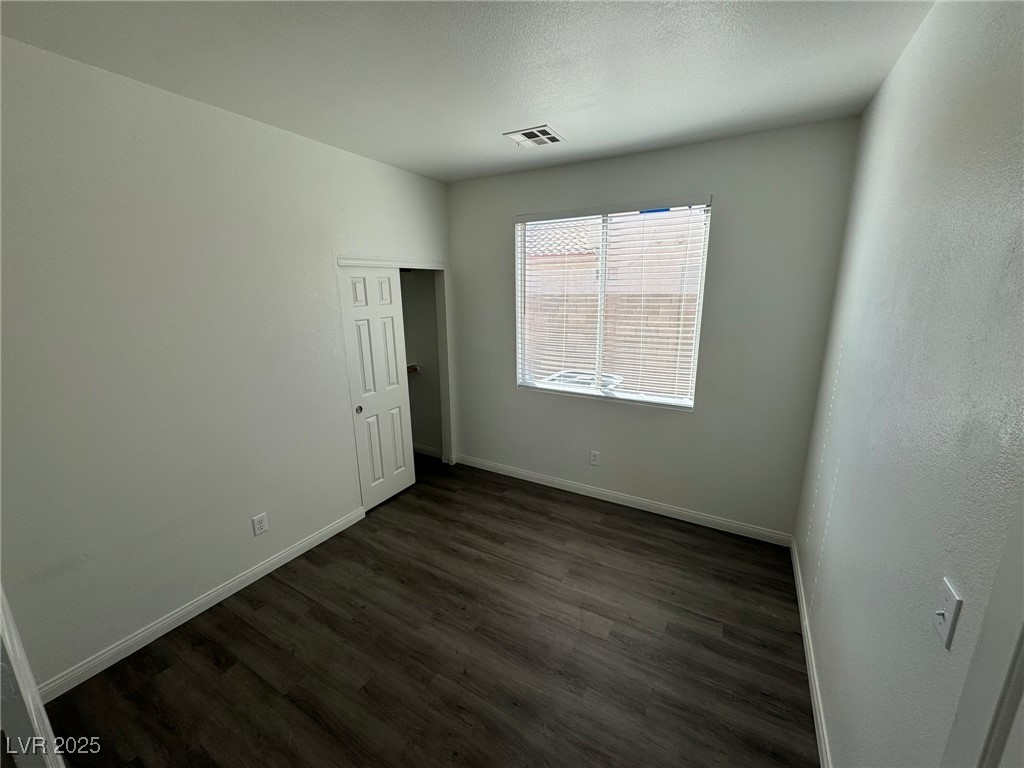1008 Painted Daisy Avenue Property Photo 7