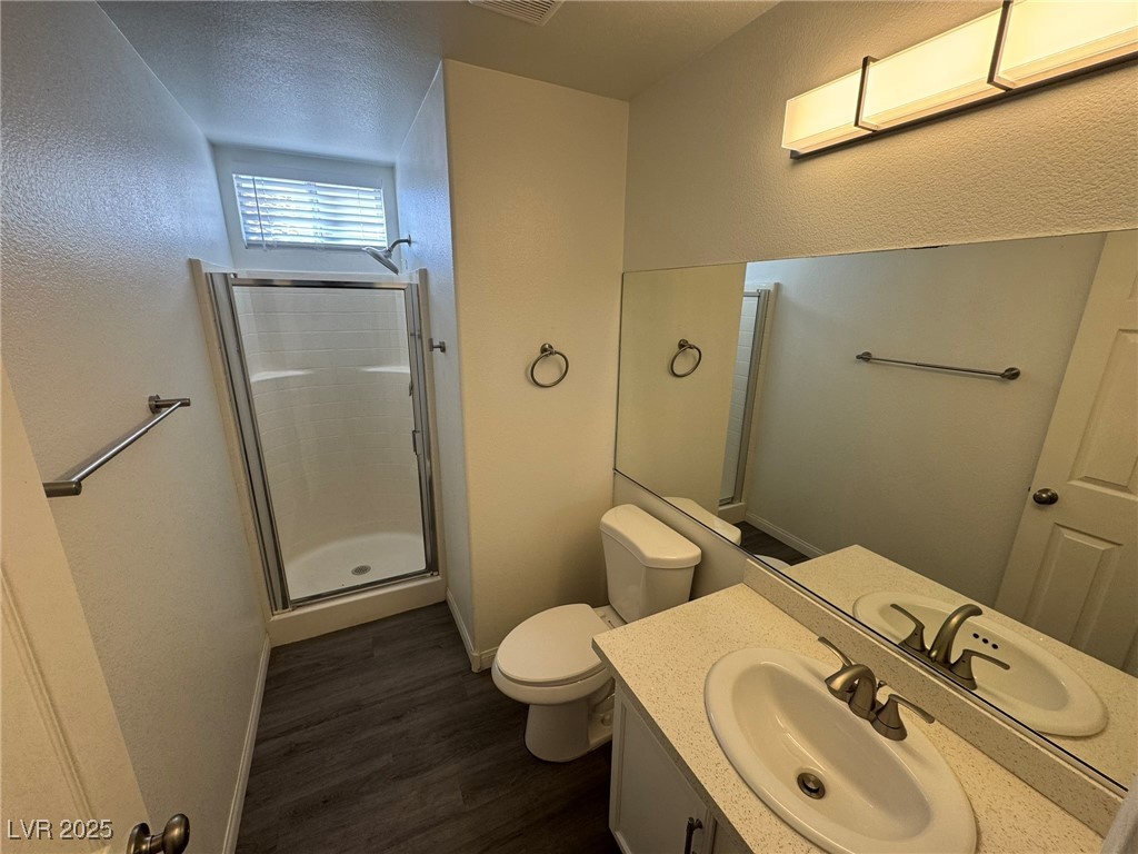 1008 Painted Daisy Avenue Property Photo 12