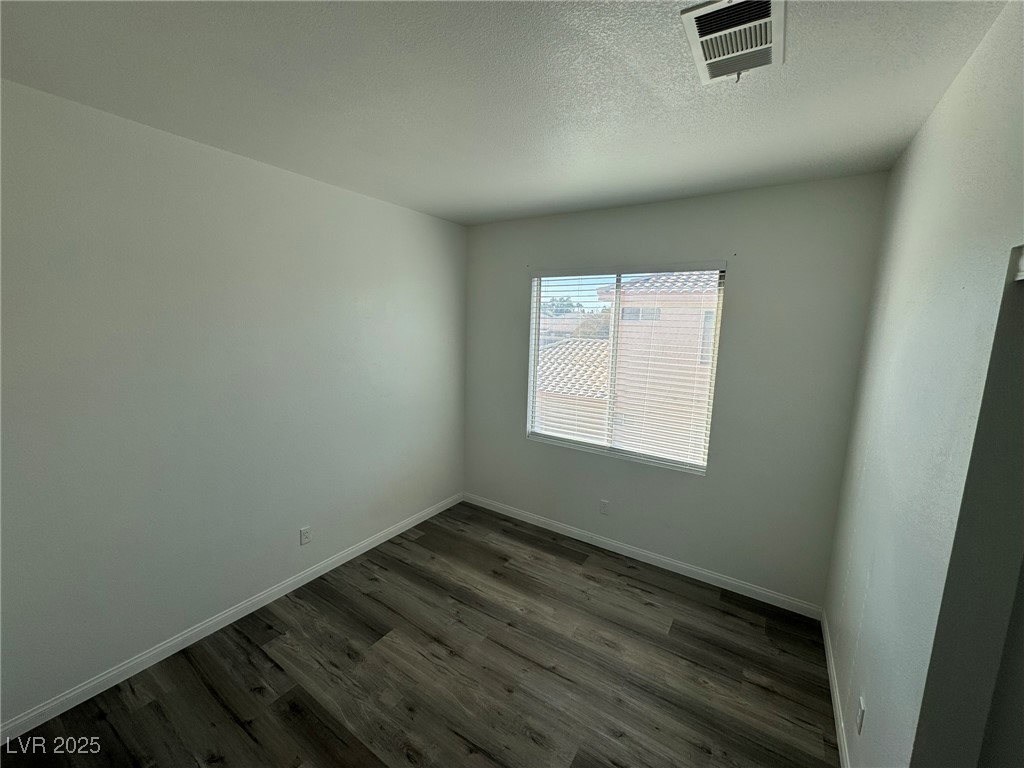 1008 Painted Daisy Avenue Property Photo 25