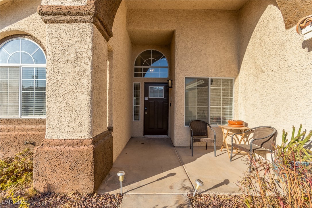 1308 Royal Creek Court Property Photo 4