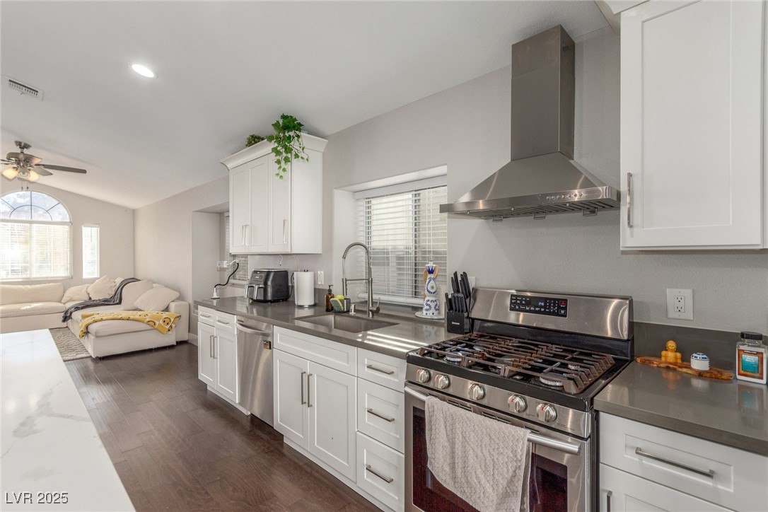 1308 Royal Creek Court Property Photo 11