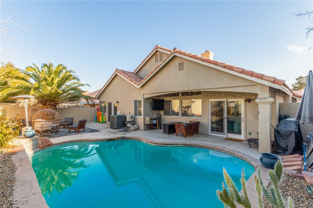 1308 Royal Creek Court Property Photo 34