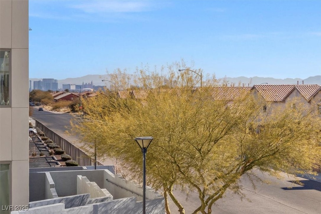 8925 West Flamingo Road 213 Property Photo 24