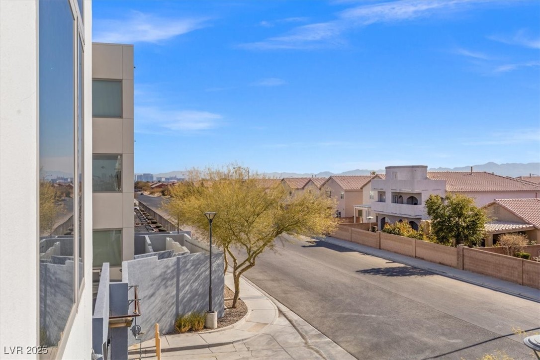 8925 West Flamingo Road 213 Property Photo 25