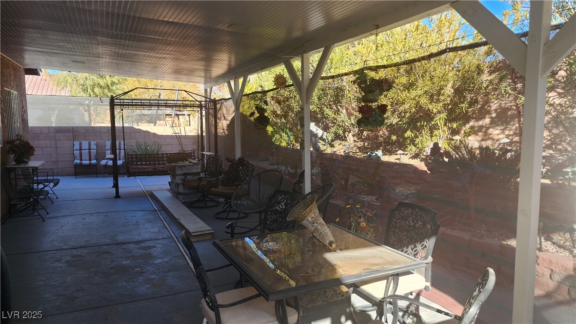 4030 Allyson Rae Street Property Photo 20
