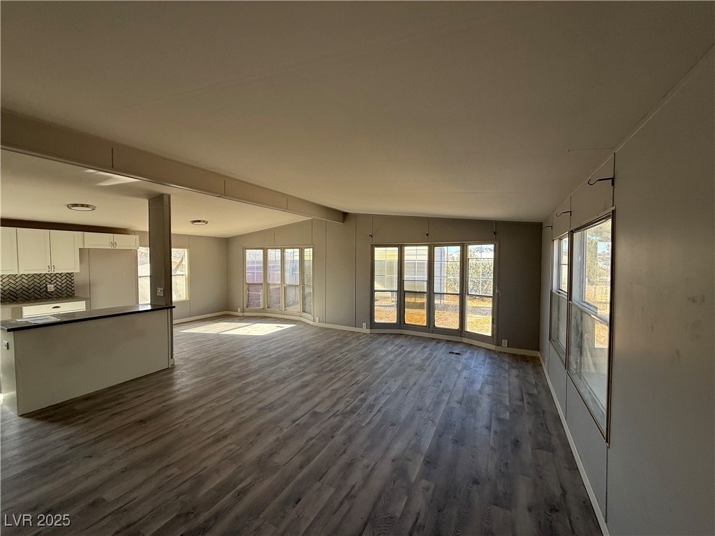 1381 Greta Boulevard Property Photo 3