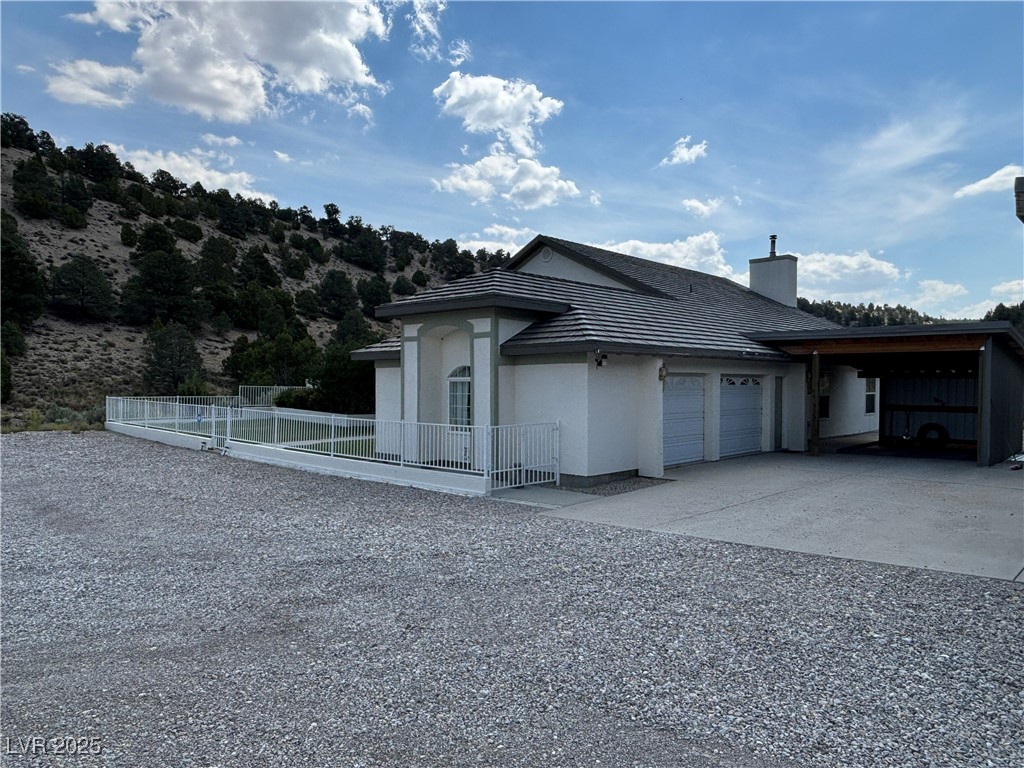 1 Ice Plant Property Photo 2