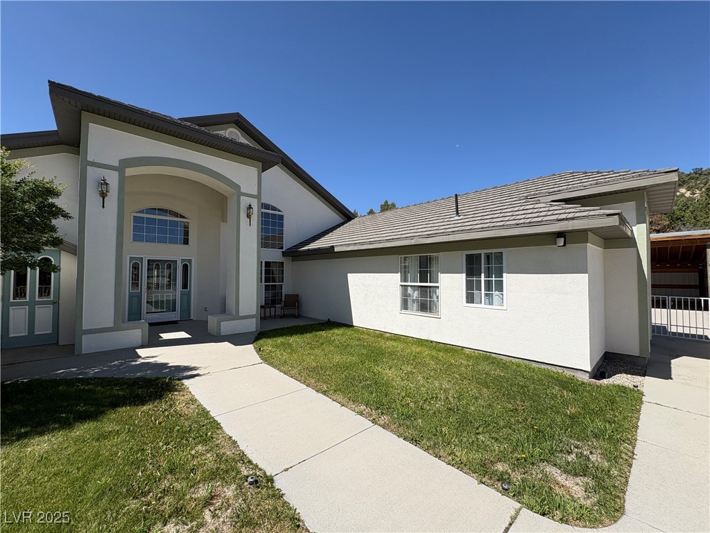 1 Ice Plant Property Photo 2