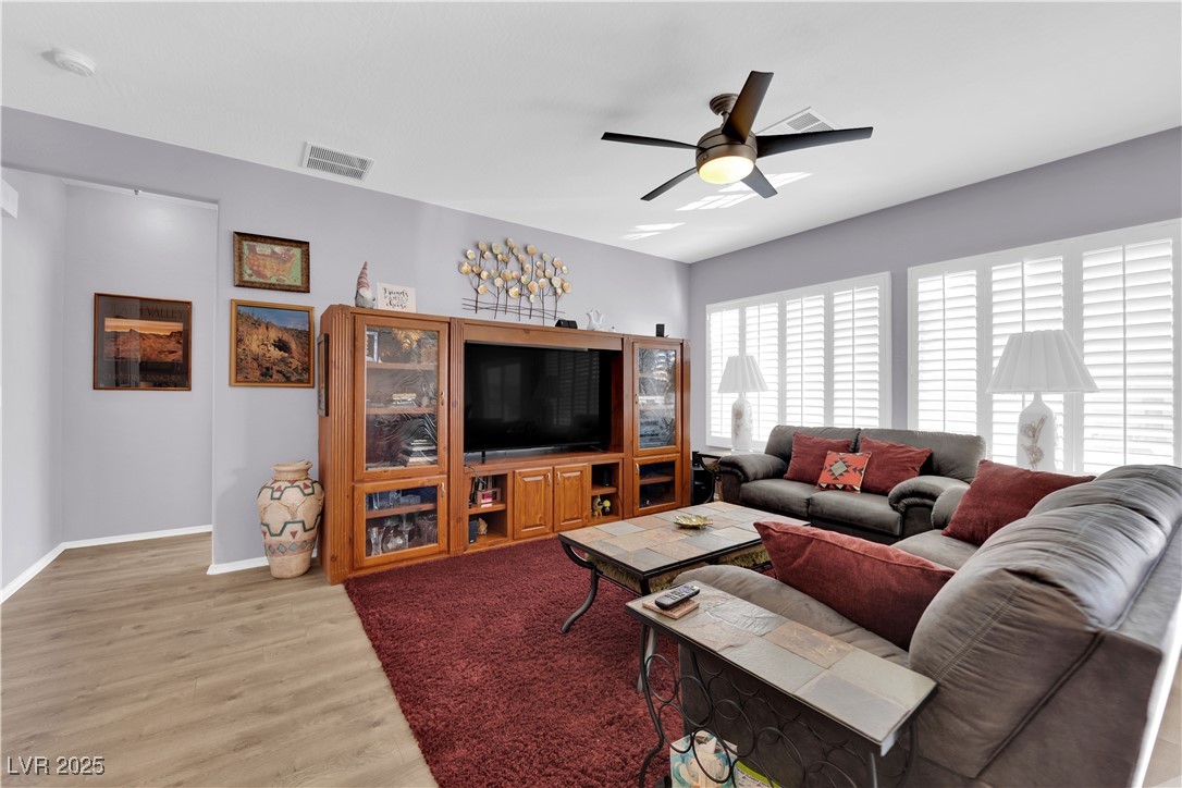 2525 Shore Bird Avenue Property Photo 6