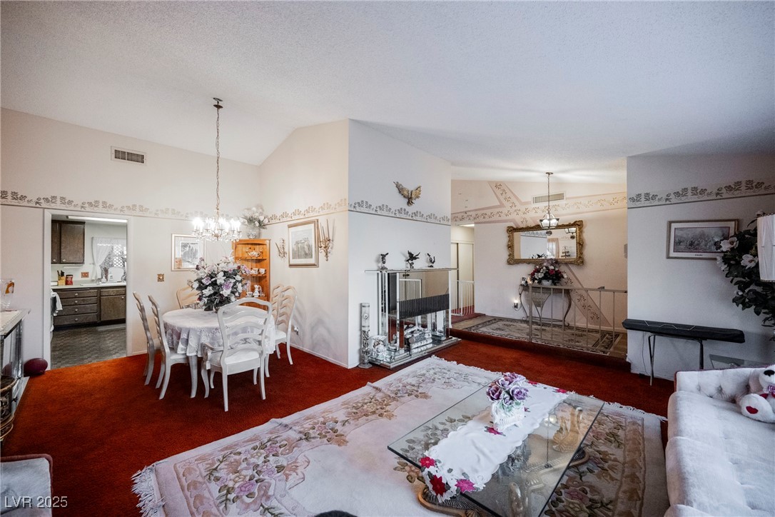 6513 Hyde Avenue Property Photo 10