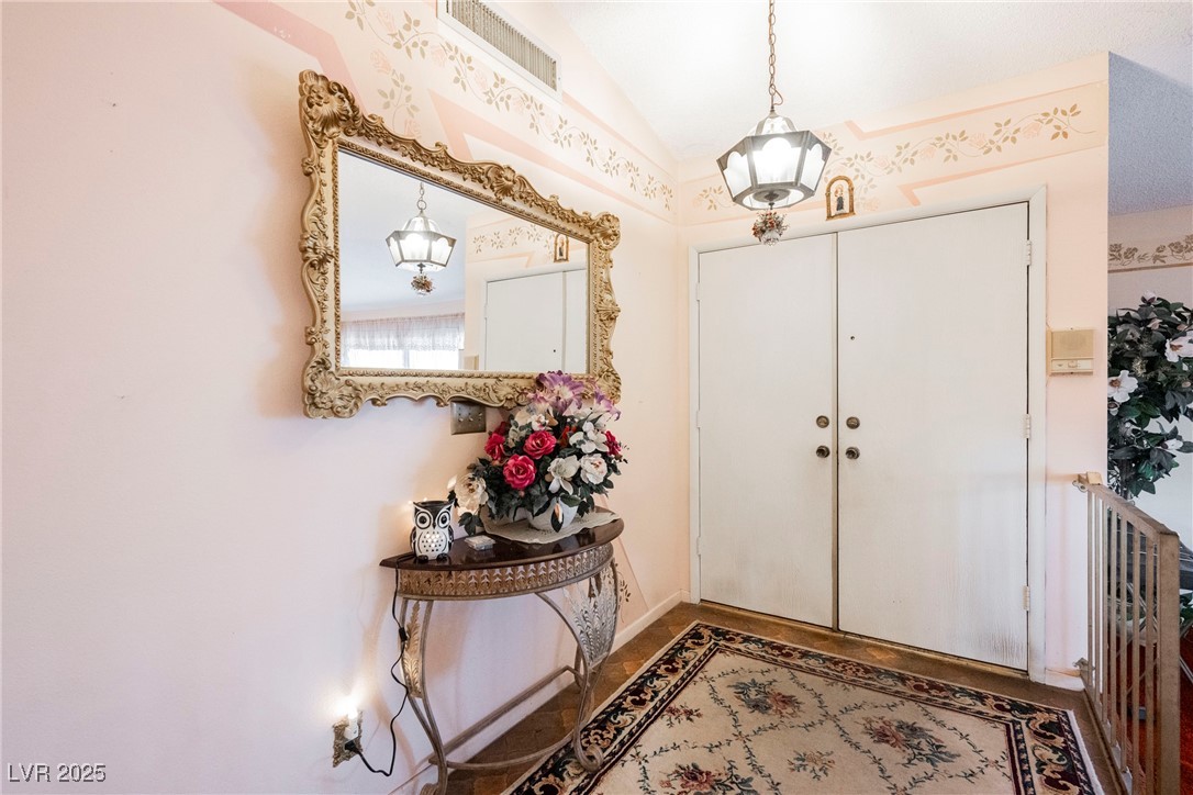 6513 Hyde Avenue Property Photo 17