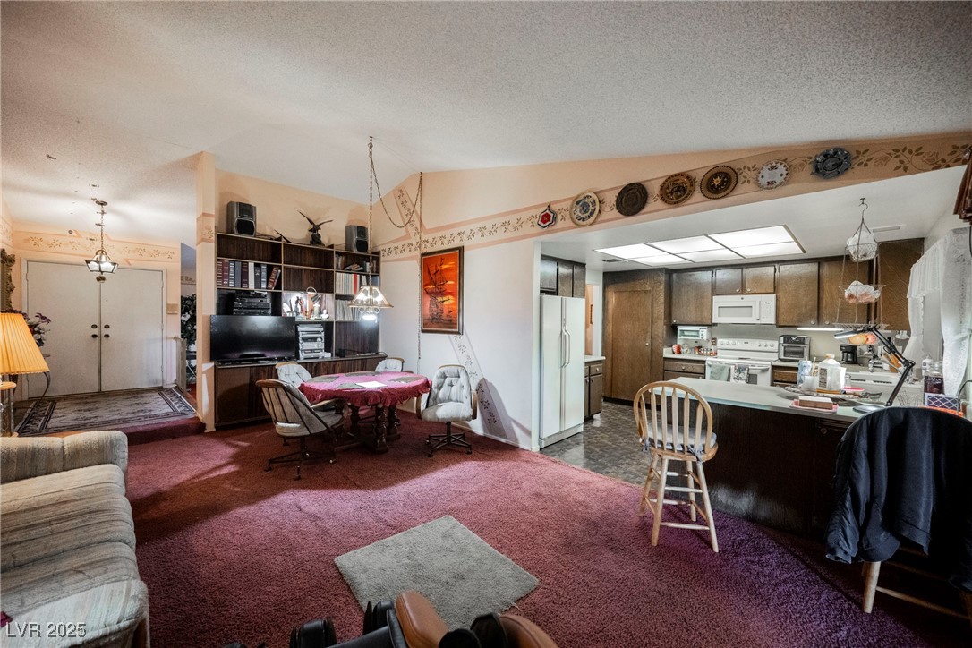 6513 Hyde Avenue Property Photo 20