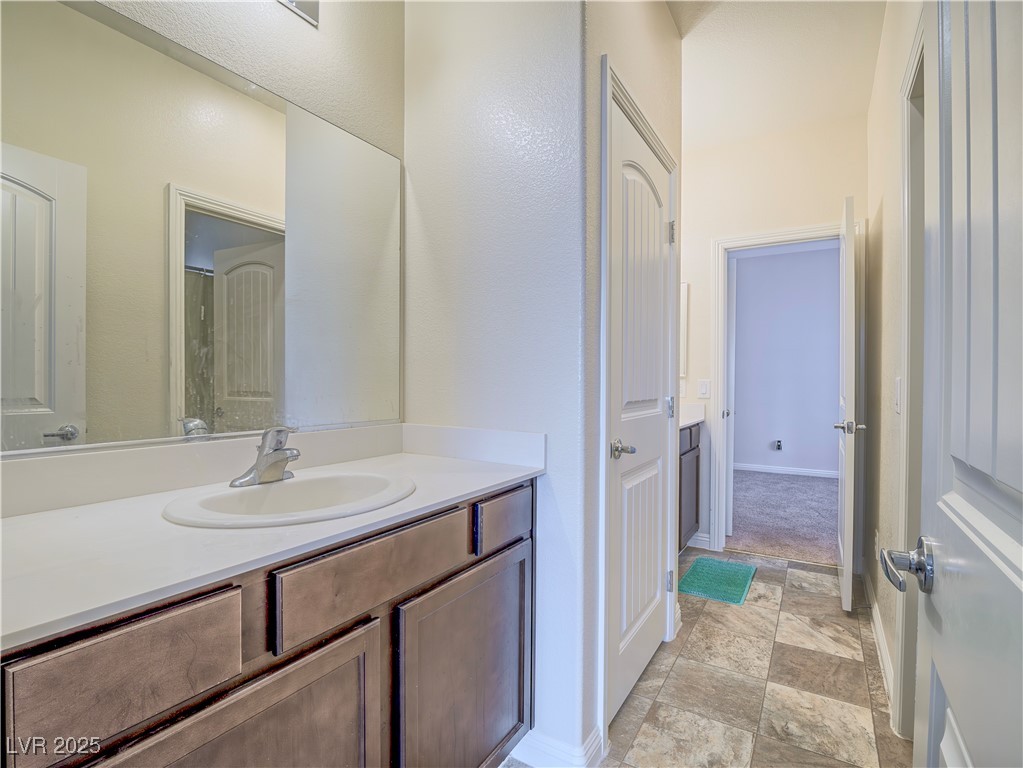 372 Monique Springs Street Property Photo 15