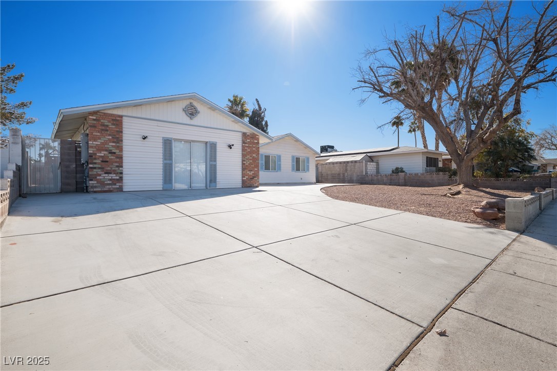 3939 Springhill Avenue Property Photo 4