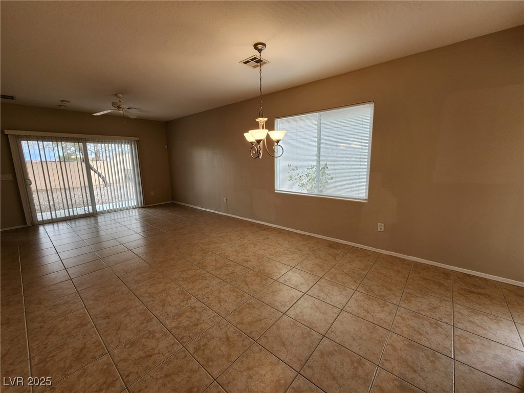 2510 Evening Twilight Avenue Property Photo 6