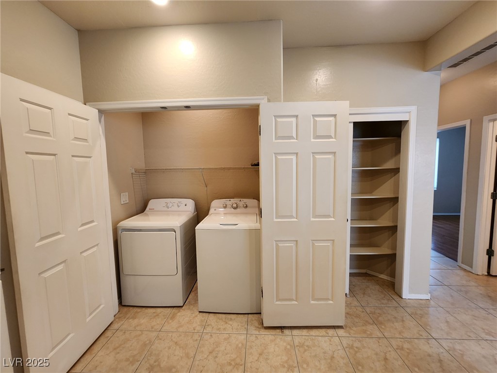 2510 Evening Twilight Avenue Property Photo 11