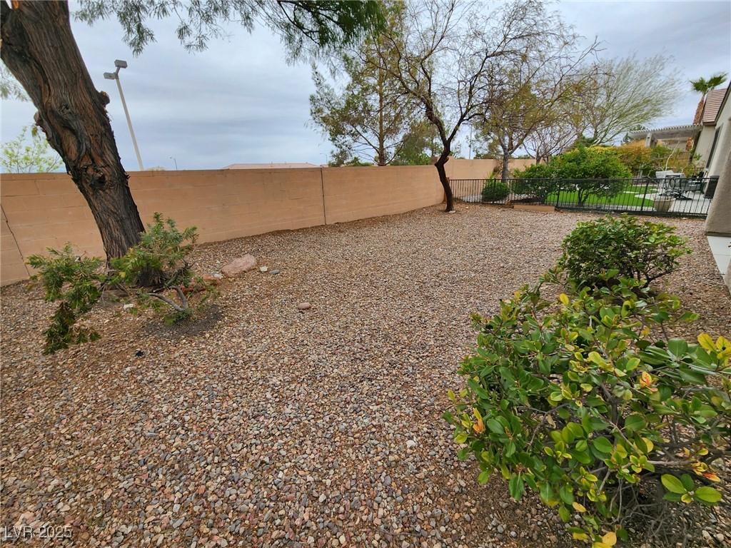 2510 Evening Twilight Avenue Property Photo 35