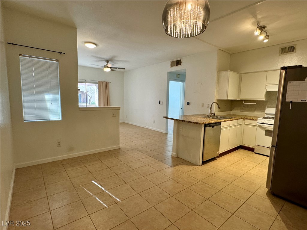 5751 East Hacienda Avenue 114 Property Photo 8