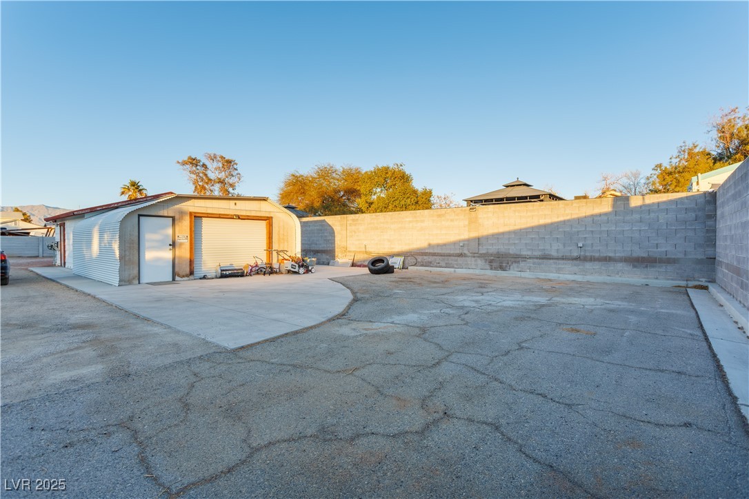 4300 San Mateo Street Property Photo 20