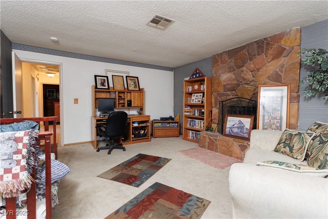 4300 San Mateo Street Property Photo 26