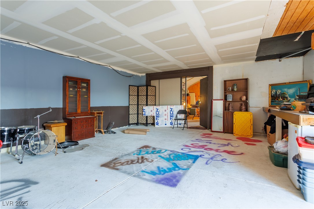 4300 San Mateo Street Property Photo 42