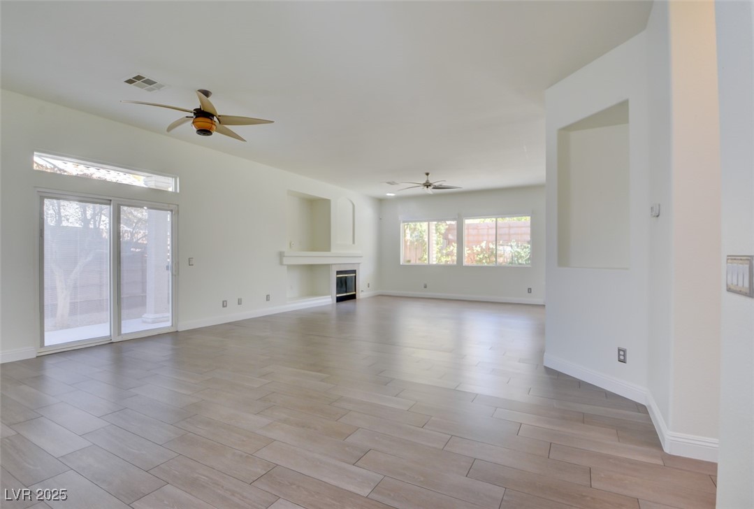 1140 Woodcastle Street Property Photo 15
