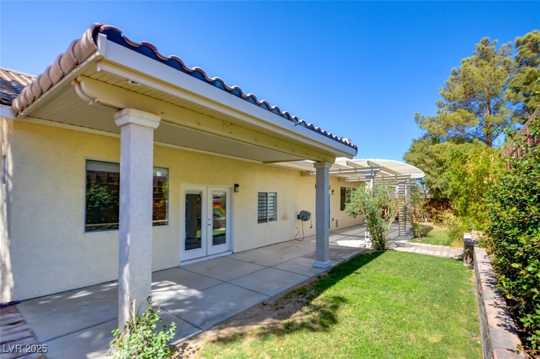 1140 Woodcastle Street Property Photo 38