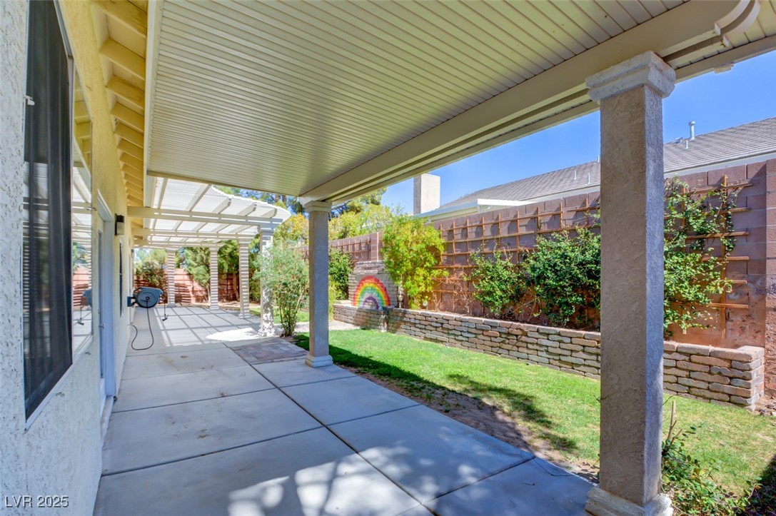 1140 Woodcastle Street Property Photo 40