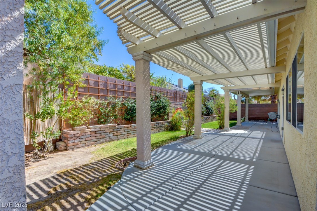 1140 Woodcastle Street Property Photo 41