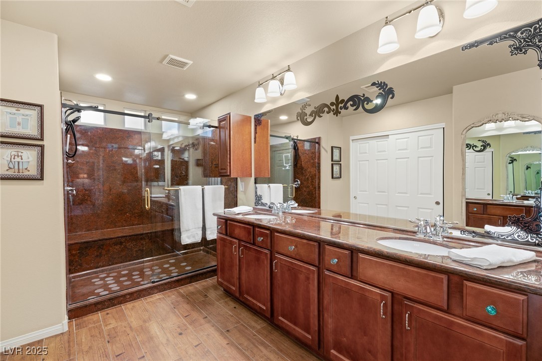 6595 Creekside Cellars Court Property Photo 20
