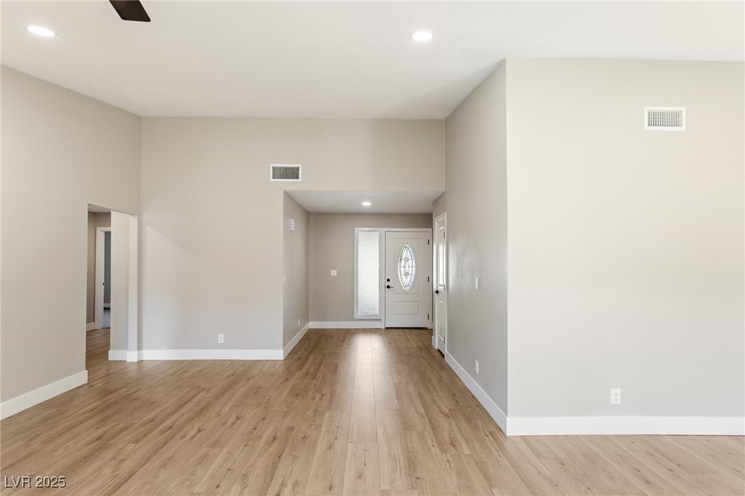 1943 Hallwood Drive Property Photo 7