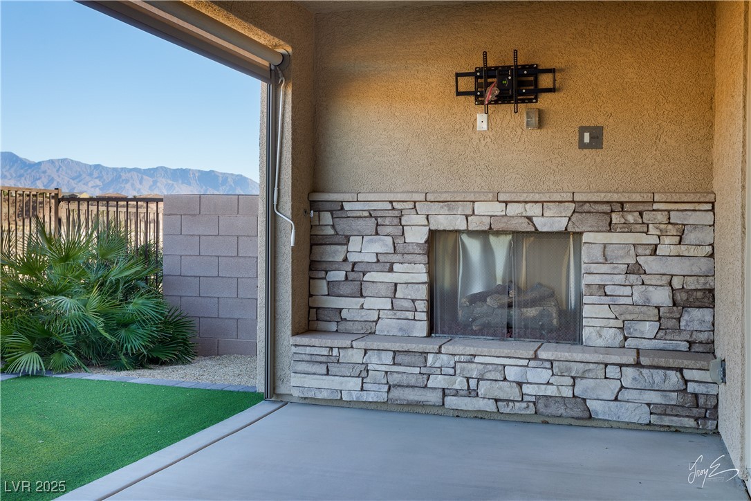 1348 Mariposa Way Property Photo 31