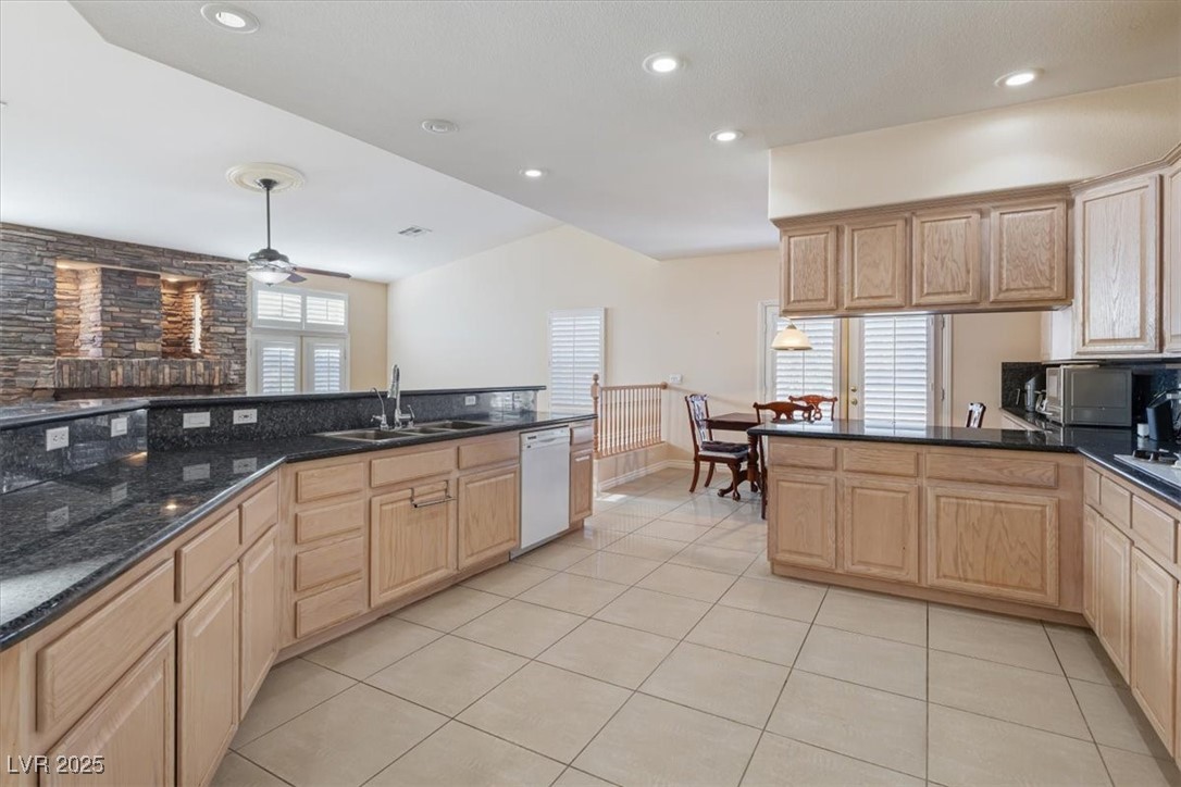 7611 Leybourne Court Property Photo 18