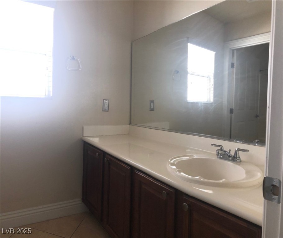 5428 Blue Oat Avenue Property Photo 5